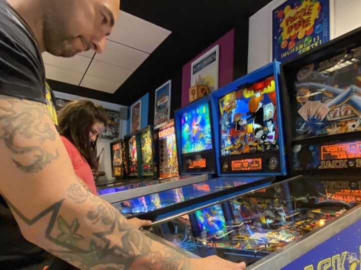 Torneo benéfico de pinball en Alcorcón en honor a Pokémon Red y Green