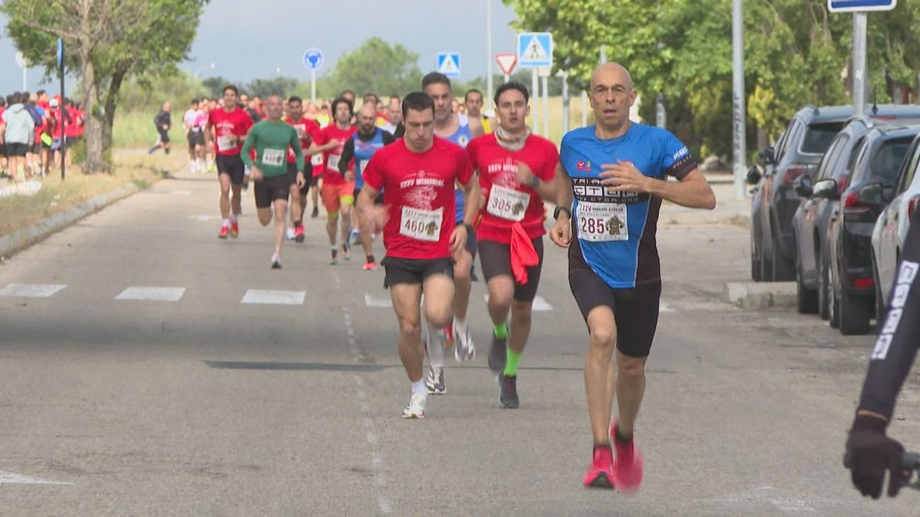 Más de 600 corredores honran a los Bomberos fallecidos en Alcorcón