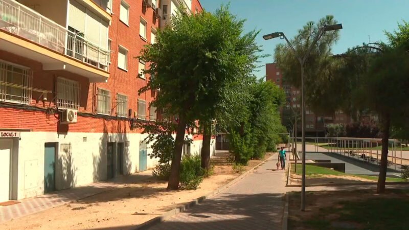 Inseguridad y ruidos en la plaza de San Pedro Bautista preocupan a los vecinos de Alcorcón